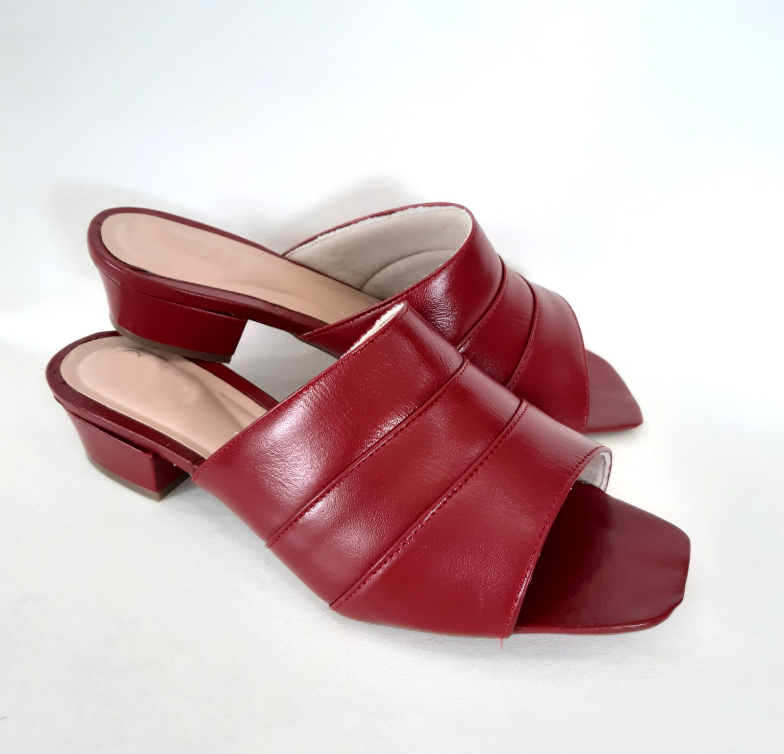 Calçado feminino vermelho D'Artchella